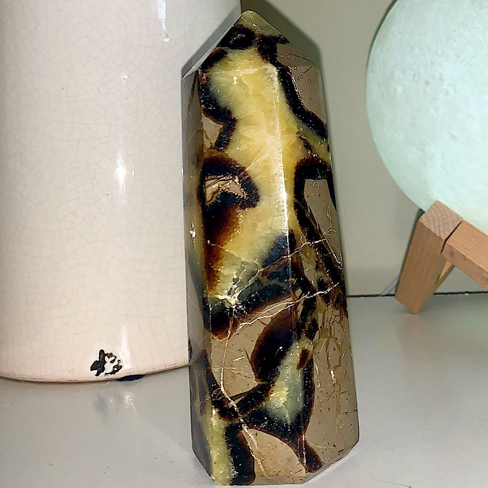 Gorgeous Septarian Tower